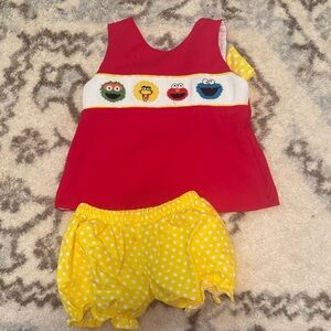 Sesame Street/ Elmo Toddler Smocked Set
